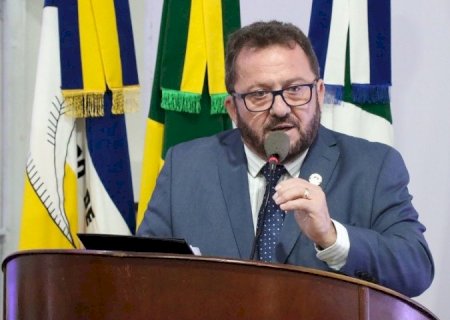 LAUDIR MUNARETTO E LURDES PORTUGAL FORTALECEM ALIANÇA PELO DESENVOLVIMENTO REGIONAL