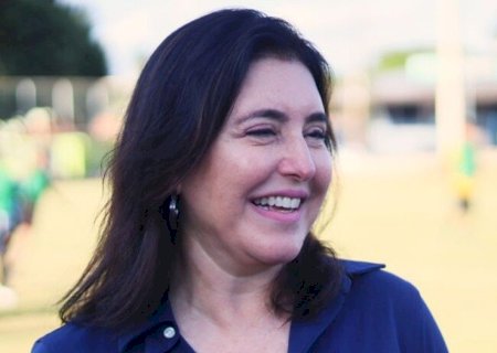 EM DOURADOS, TEBET GARANTE RECURSOS PARA OBRAS ANUNCIADAS E DESPISTA SOBRE DISPUTA AO SENADO