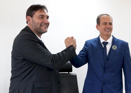 EM NOVA ANDRADINA, JUÍZA CASSA MANDATO DE PREFEITO E VICE POR USO DE FAKE NEWS NA CAMPANHA