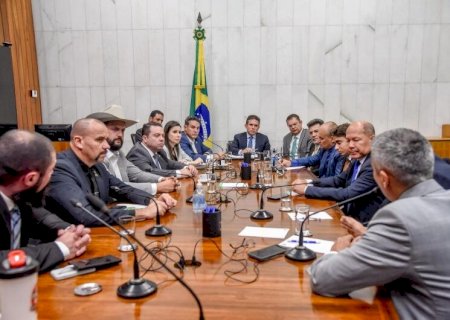 RODOLFO NOGUEIRA PRESSIONA MOTTA PARA PAUTAR RATIFICAÇÃO DE TERRAS DE FRONTEIRA