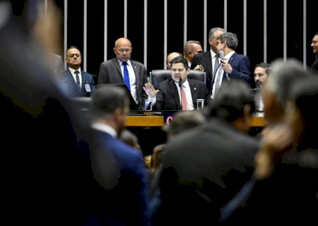 CONGRESSO DERRUBA VETOS, CRIA DESPESAS PARA O GOVERNO E MANDA FATURA AO CONSUMIDOR