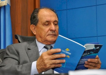 DEPUTADO PROPÕE LEI PROIBINDO PLANTIO DE ESPÉCIE INVASORA EM MS