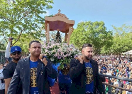 ROMARIA DE NOSSA SENHORA APARECIDA DEVE REUNIR MULTIDÃO DE FIÉIS NO DOMINGO EM DOURADOS