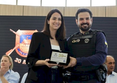 NOS 30 ANOS DA GUARDA MUNICIPAL, GIANNI NOGUEIRA VALORIZA SEGURANÇA PÚBLICA EM DOURADOS
