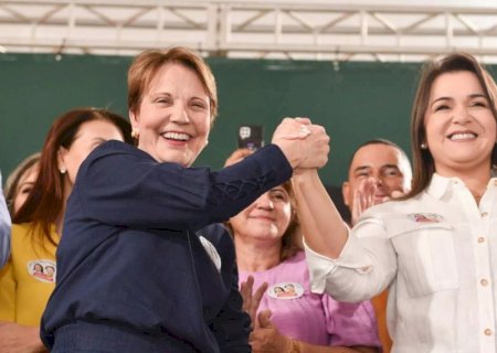 MADRINHA DA PREFEITA MAIS IMPOPULAR DO BRASIL, TEREZA CRISTINA É COTADA PARA VICE DE FLÁVIO