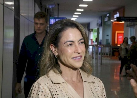 SORAYA THRONICKE ALFINETA EDUARDO BOLSONARO E CONFIRMA CONVERSA COM PSB