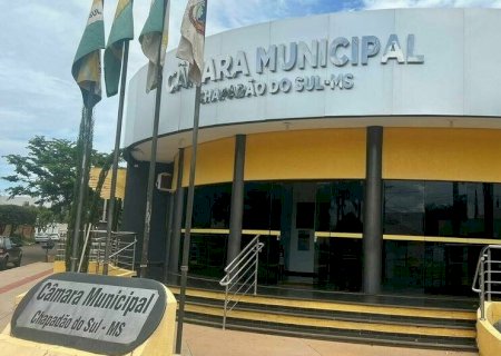 CÂMARA DE CHAPADÃO DO SUL GASTA MEIO MILHÃO EM TRÊS MESES E ENTRA NA MIRA DO MP