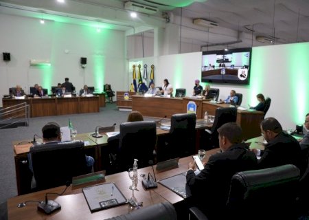 DOURADOS APOSTA EM PARCERIAS PRIVADAS PARA 'FAXINA' GERAL E REVITALIZAÇÃO DE ESPAÇOS PÚBLICOS