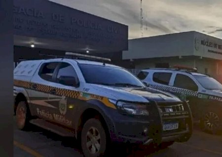 MULHER ACORDA SENDO ENFORCADA E AMEAÇADA DE MORTE PELO MARIDO EM COSTA RICA