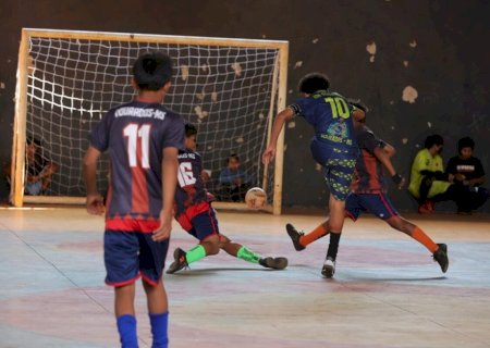 PREFEITURA DE DOURADOS IMPLANTA PROJETO ESPORTIVO VOLTADO ÀS COMUNIDADES INDÍGENAS