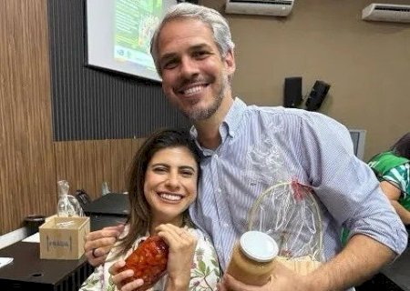 PRÉ-CANDIDATO E DEPUTADA SÃO MULTADOS POR PROPAGANDA ANTECIPADA