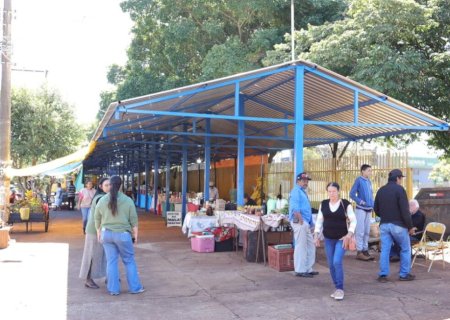 PREFEITURA REALIZA 2ª FEIRA DA ECONOMIA SOLIDÁRIA NESTA QUINTA NA PRAÇA CINQUENTENÁRIO