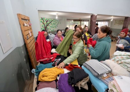 CAMPANHA DO AGASALHO SUPERA 20 MIL PEÇAS E PREFEITURA REALIZA NOVO VARAL SOLIDÁRIO