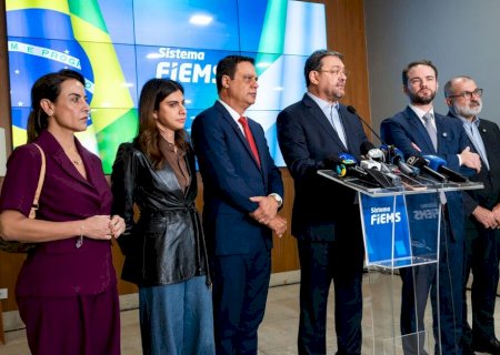 FOTOS DESMENTEM CAMILA JARA E EXPÕEM MILITÂNCIA AO RIDÍCULO