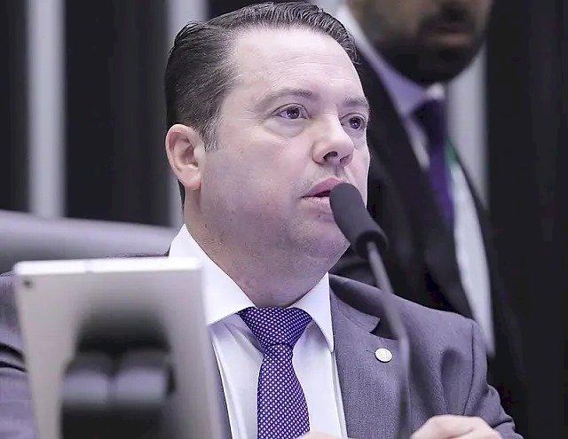 RODOLFO NOGUEIRA GARANTE ASSISTÊNCIA PSICOLÓGICA PARA POLICIAIS E BOMBEIROS MILITARES