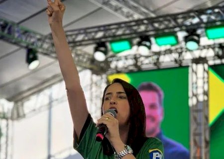 GIANNI TRIPLICA INTENÇÕES DE VOTO PARA DEPUTADA